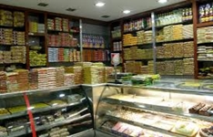 Bhandari namkeen shop
